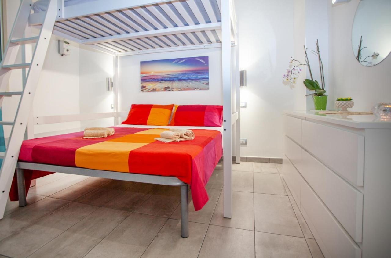 Casa Gioia Lejlighed Giardini Naxos Eksteriør billede