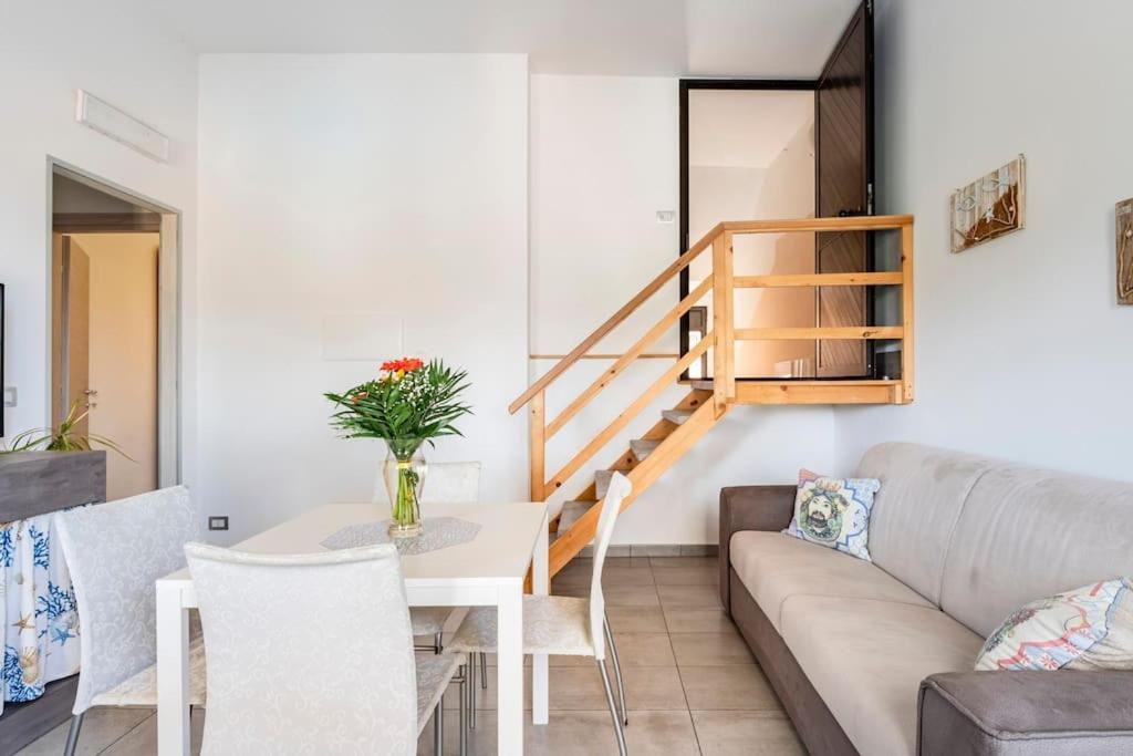 Casa Gioia Lejlighed Giardini Naxos Eksteriør billede